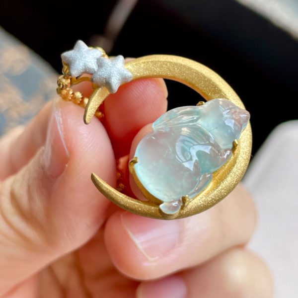 Ice Glass Jade Rabbit Pendant with Light Clear Water and Gold