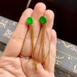 Icy green jadeite earrings inlaid with 18K gold - Image 5