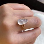 Icy jade gourd ring with gold and diamonds - Image 2